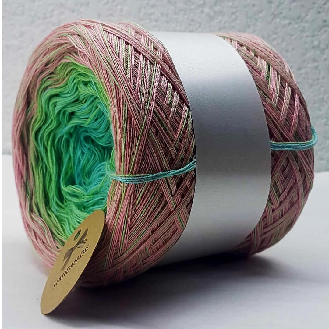 Produit Cake Pelote de laine ref: CL N°C31