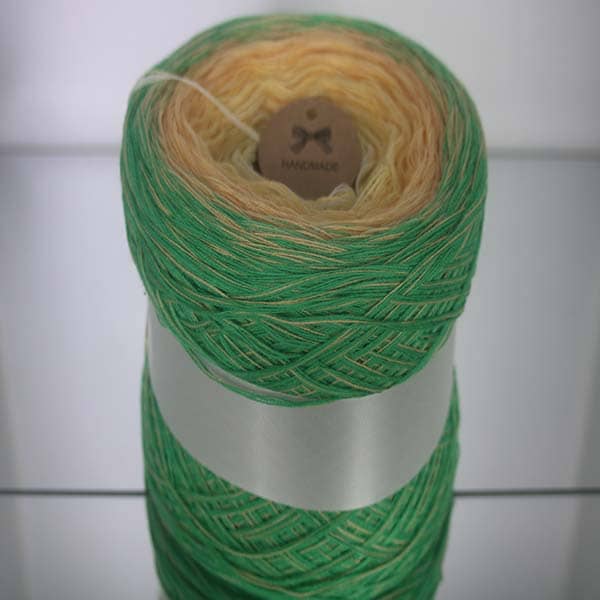 Produit Cake Pelote de laine ref: CL N°C6