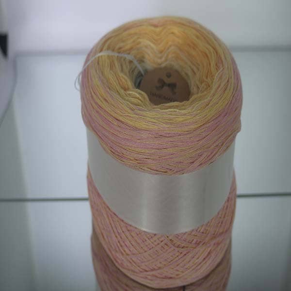 Produit Cake Pelote de laine ref: CL N°C27
