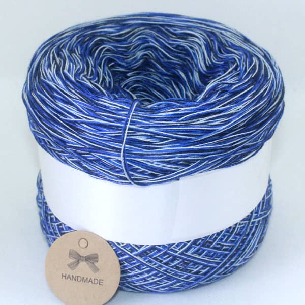Produit Cake Pelote de laine ref: CL N°CO8