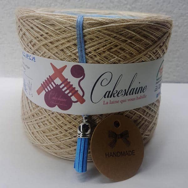 Produit Cake Pelote de laine ref: CL N°C19