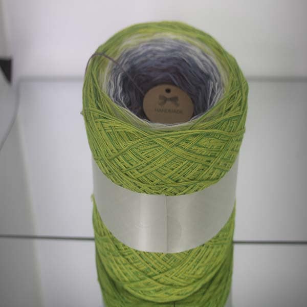 Produit Cake Pelote de laine ref: CL N°C11