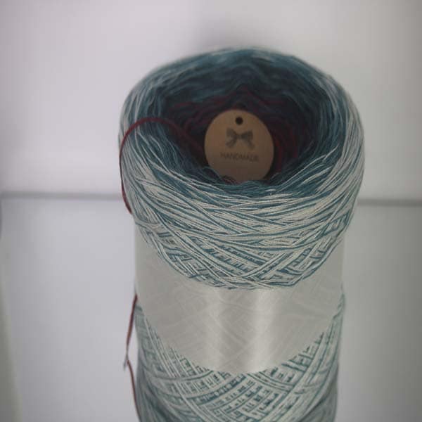 Produit Cake Pelote de laine ref: CL N°C9