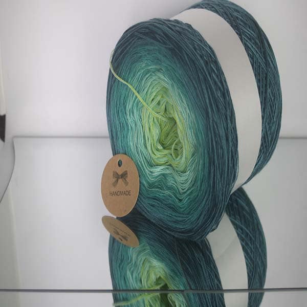 Produit Cake Pelote de laine ref: CL N°C7