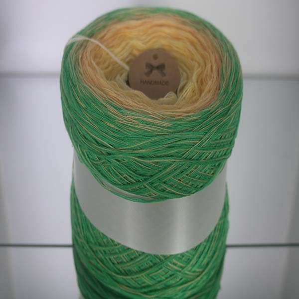 Produit Cake Pelote de laine ref: CL N°C6