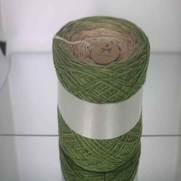 Produit Cake Pelote de laine ref: CL N°C1