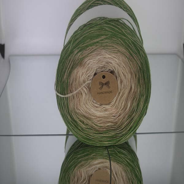 Produit Cake Pelote de laine ref: CL N°C1