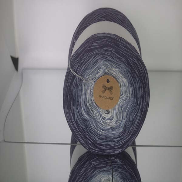 Produit Cake Pelote de laine ref: CL N°C23