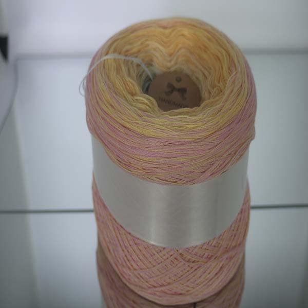 Produit Cake Pelote de laine ref: CL N°C27