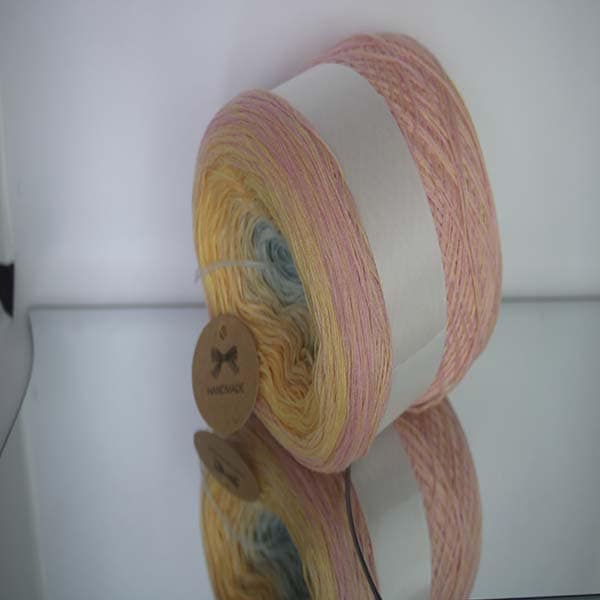 Produit Cake Pelote de laine ref: CL N°C27