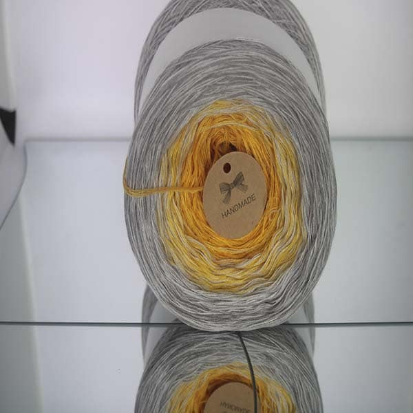 Produit Cake Pelote de laine ref: CL N°C35