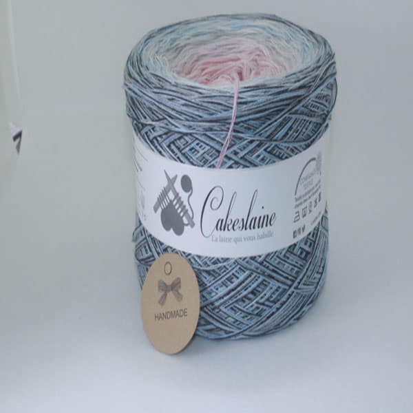 Produit Cake Pelote de laine ref: CL N°E5