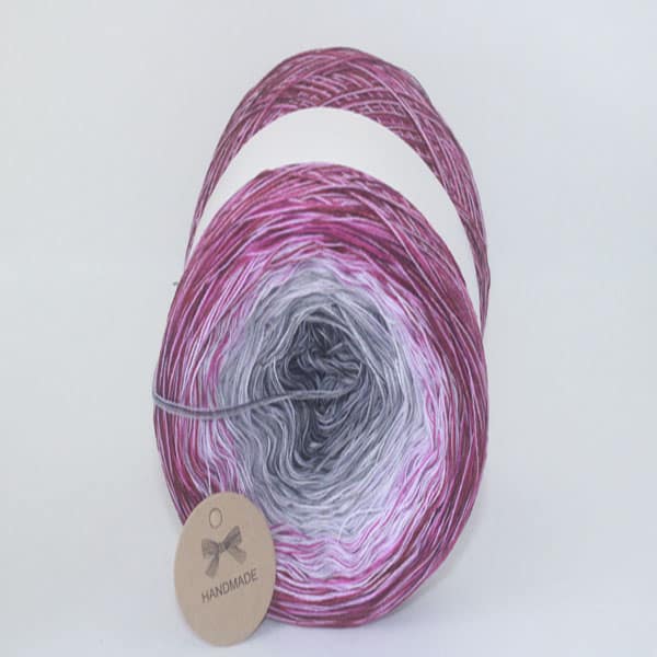 Produit Cake Pelote de laine ref: CL N°E6