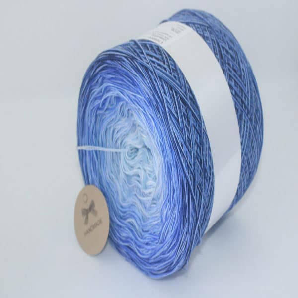 Produit Cake Pelote de laine ref: CL N°E7