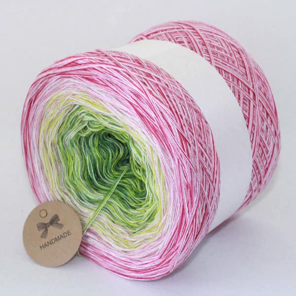 Produit Cake Pelote de laine ref: CL N°E10