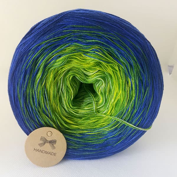 Produit Cake Pelote de laine ref: CL N°E11