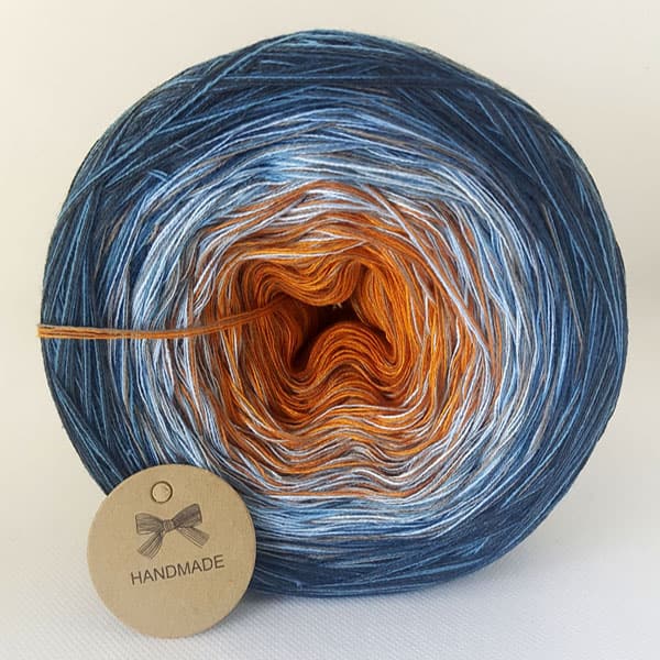 Produit Cake Pelote de laine ref: CL N°E12