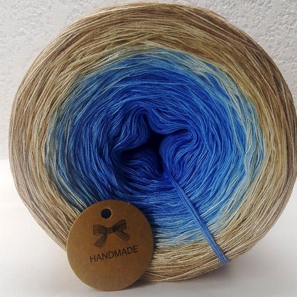 Produit Cake Pelote de laine ref: CL N°C19